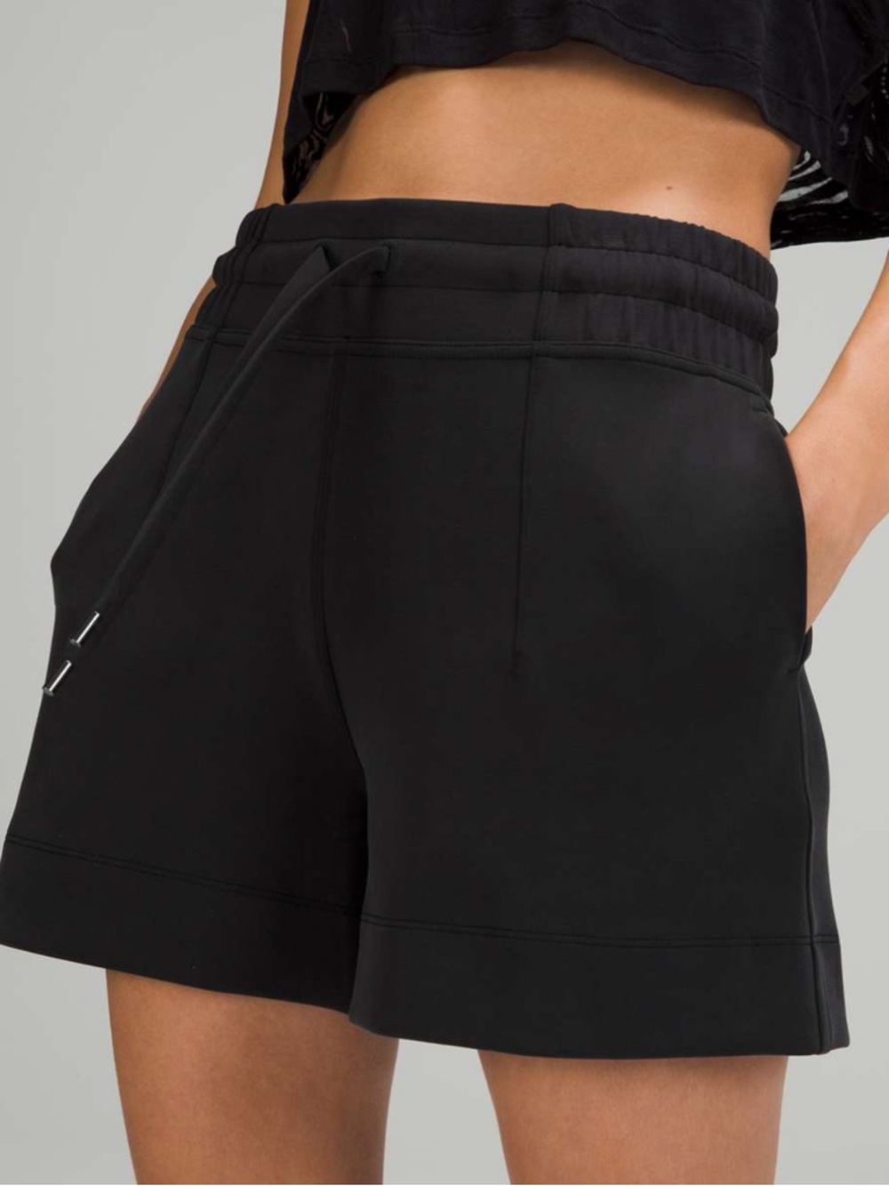 New Lululemon Soft Ambitions High Rise Short 4" - Black - NWT
